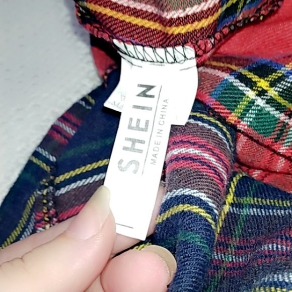 multicolored plaid skirt - Picture 3 of 3